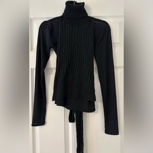 ZARA - COMBINATION BELTED SWEATER
S / BLACK
REF 5644/793